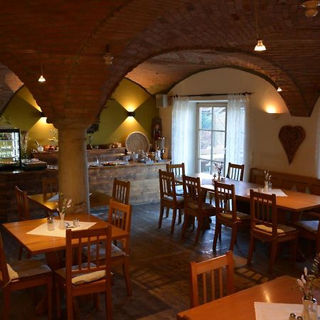 Hotel Garni Kern Halfing Экстерьер фото