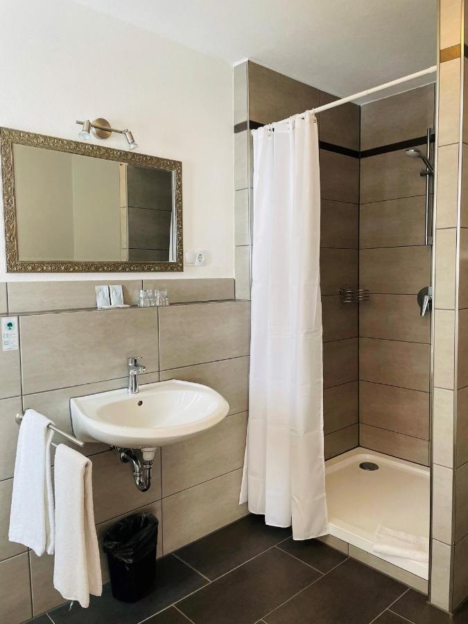 Hotel Garni Kern Halfing Экстерьер фото