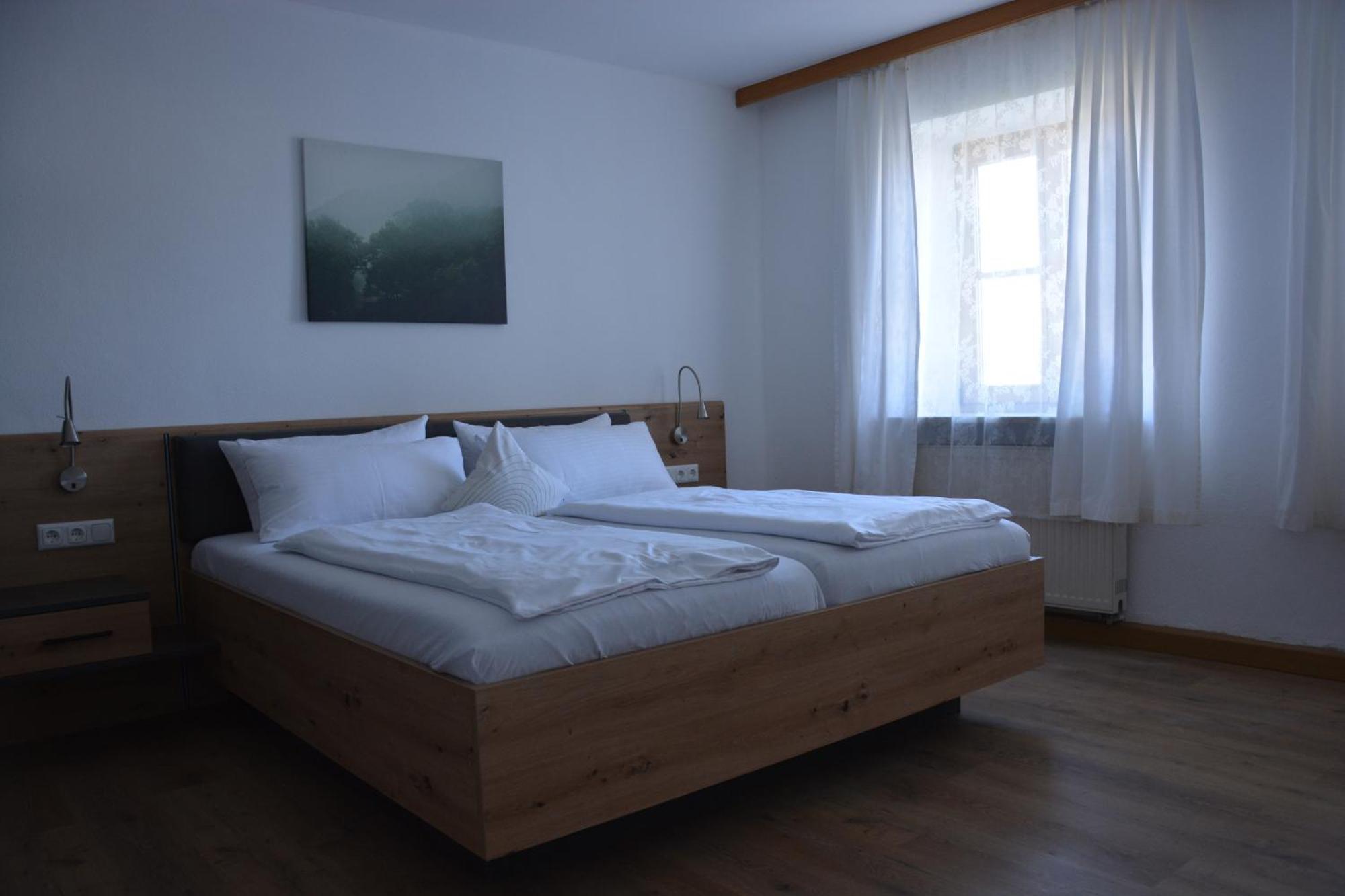 Hotel Garni Kern Halfing Экстерьер фото