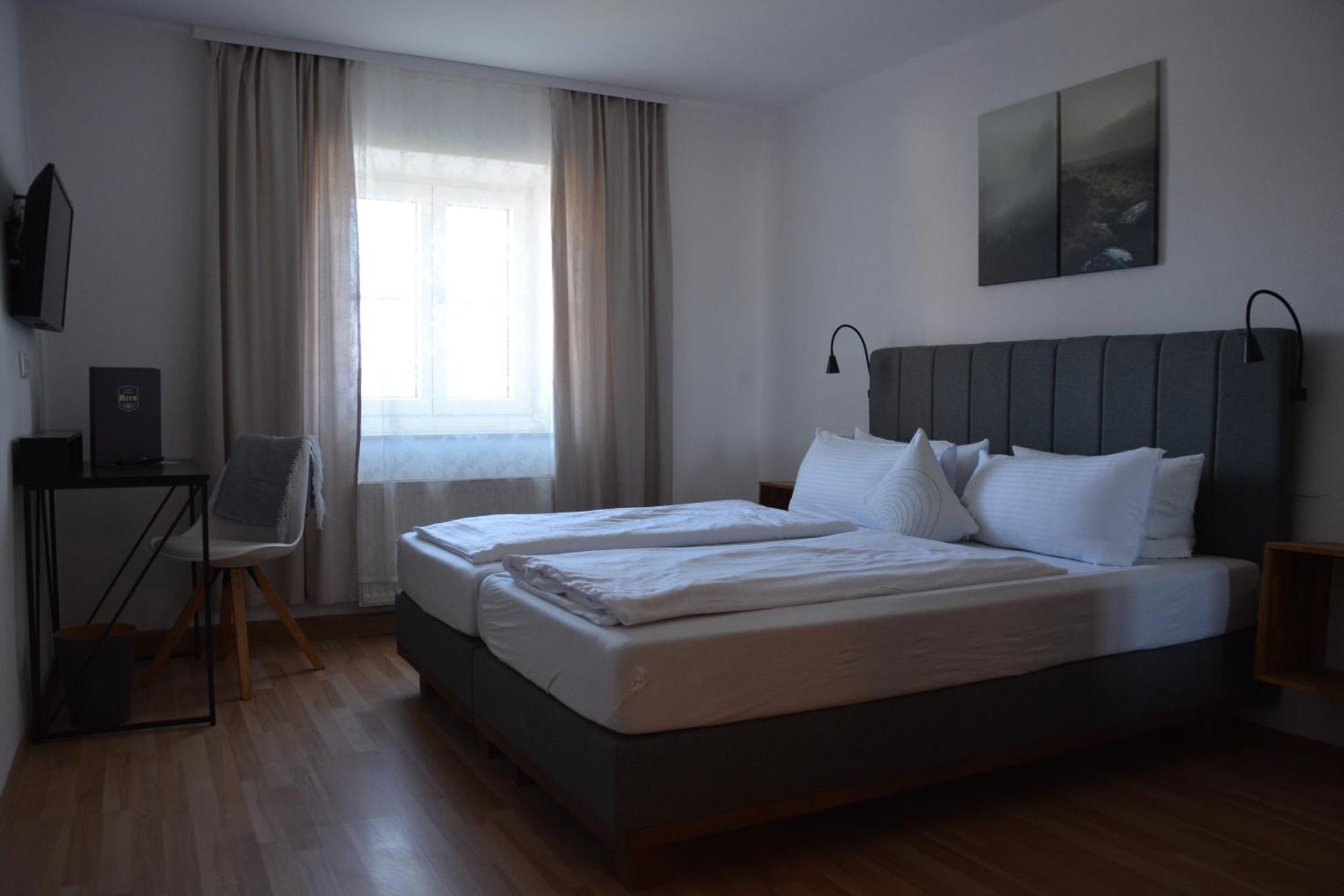 Hotel Garni Kern Halfing Экстерьер фото
